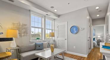 410 15TH ST NE #22, WASHINGTON, District Of Columbia 20002, 1 Bedroom Bedrooms, ,1 BathroomBathrooms,Residential,For sale,410 15TH ST NE #22,DCDC2210418 MLS # DCDC2210418