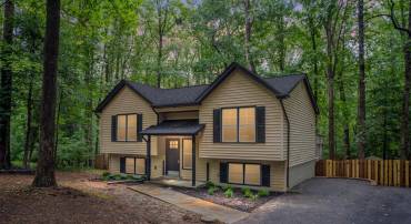 12719 PICKETT CT, SPOTSYLVANIA, Virginia 22551, 4 Bedrooms Bedrooms, ,2 BathroomsBathrooms,Residential,For sale,12719 PICKETT CT,VASP2034702 MLS # VASP2034702