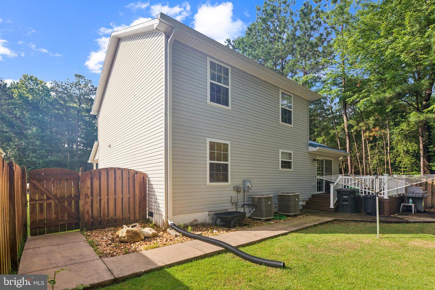 351 9TH ST, COLONIAL BEACH, Virginia 22443, 3 Bedrooms Bedrooms, ,2 BathroomsBathrooms,Residential,For sale,351 9TH ST,VAWE2009294 MLS # VAWE2009294