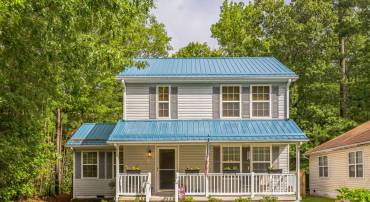 351 9TH ST, COLONIAL BEACH, Virginia 22443, 3 Bedrooms Bedrooms, ,2 BathroomsBathrooms,Residential,For sale,351 9TH ST,VAWE2009294 MLS # VAWE2009294
