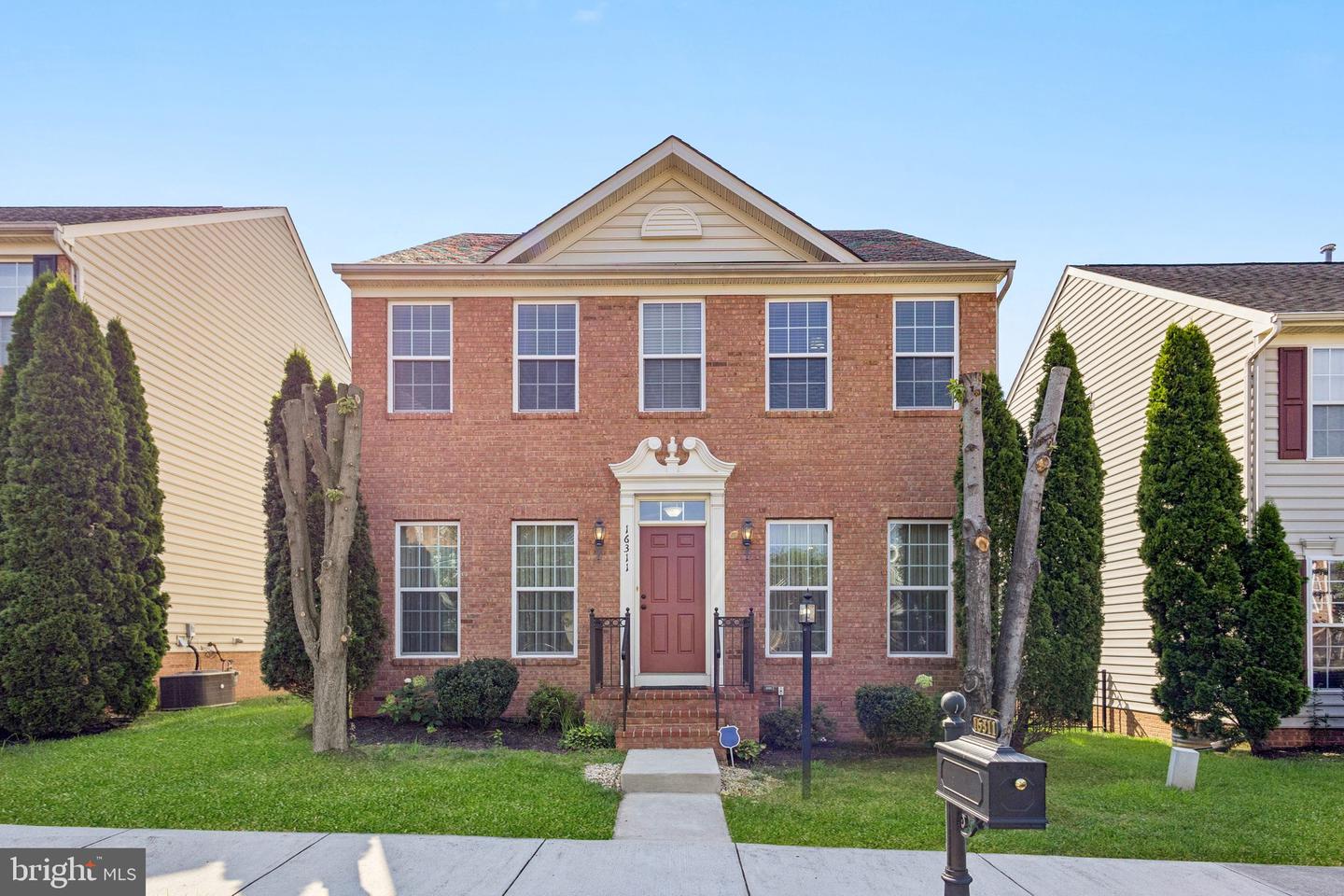 16311 CATENARY DR, WOODBRIDGE, Virginia 22191, 3 Bedrooms Bedrooms, ,2 BathroomsBathrooms,Residential,For sale,16311 CATENARY DR,VAPW2099272 MLS # VAPW2099272