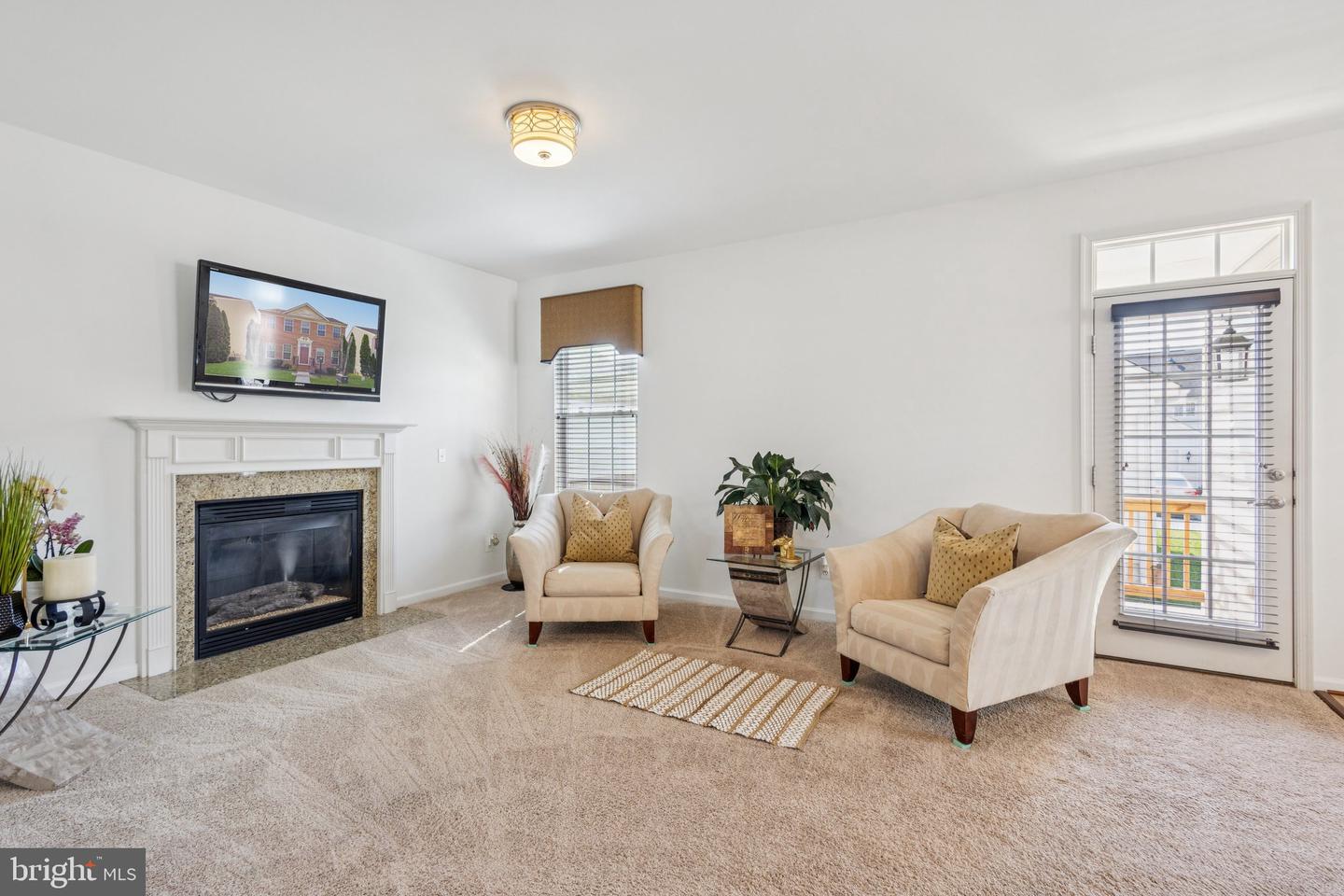 16311 CATENARY DR, WOODBRIDGE, Virginia 22191, 3 Bedrooms Bedrooms, ,2 BathroomsBathrooms,Residential,For sale,16311 CATENARY DR,VAPW2099272 MLS # VAPW2099272