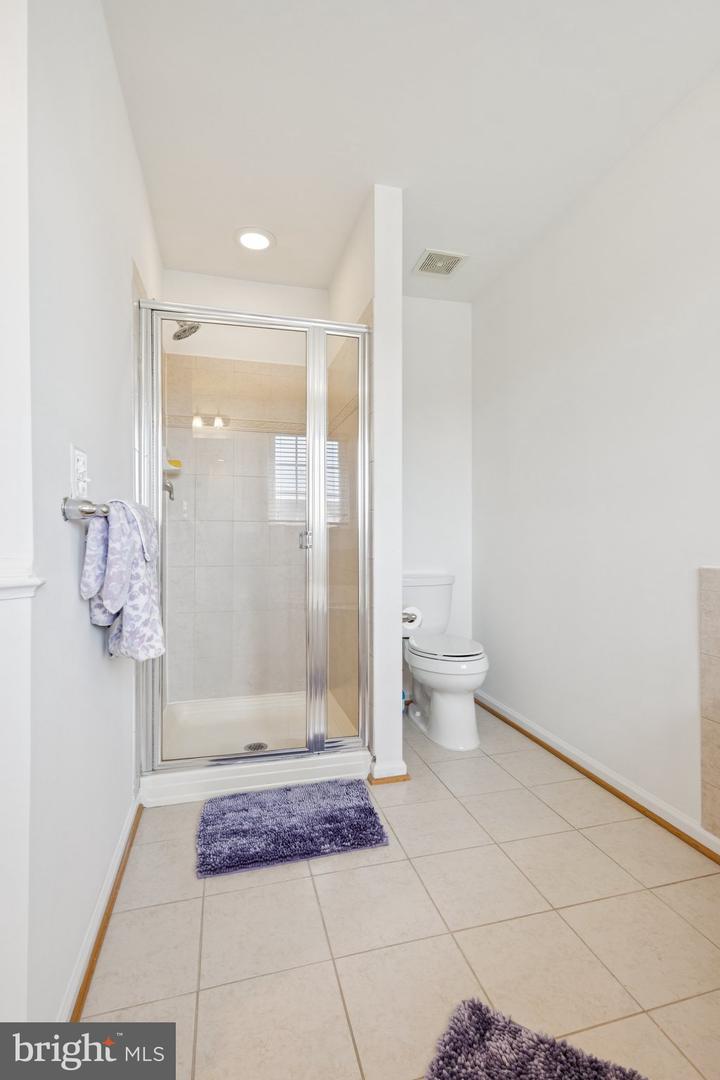 16311 CATENARY DR, WOODBRIDGE, Virginia 22191, 3 Bedrooms Bedrooms, ,2 BathroomsBathrooms,Residential,For sale,16311 CATENARY DR,VAPW2099272 MLS # VAPW2099272