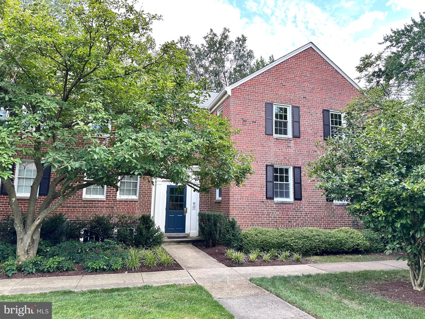 6727 W WAKEFIELD DR #J, ALEXANDRIA, Virginia 22307, 2 Bedrooms Bedrooms, ,1 BathroomBathrooms,Residential,For sale,6727 W WAKEFIELD DR #J,VAFX2255616 MLS # VAFX2255616