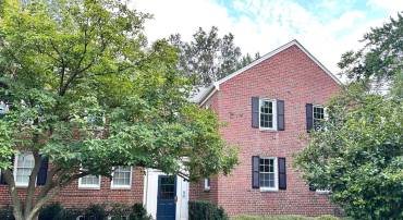 6727 W WAKEFIELD DR #J, ALEXANDRIA, Virginia 22307, 2 Bedrooms Bedrooms, ,1 BathroomBathrooms,Residential,For sale,6727 W WAKEFIELD DR #J,VAFX2255616 MLS # VAFX2255616