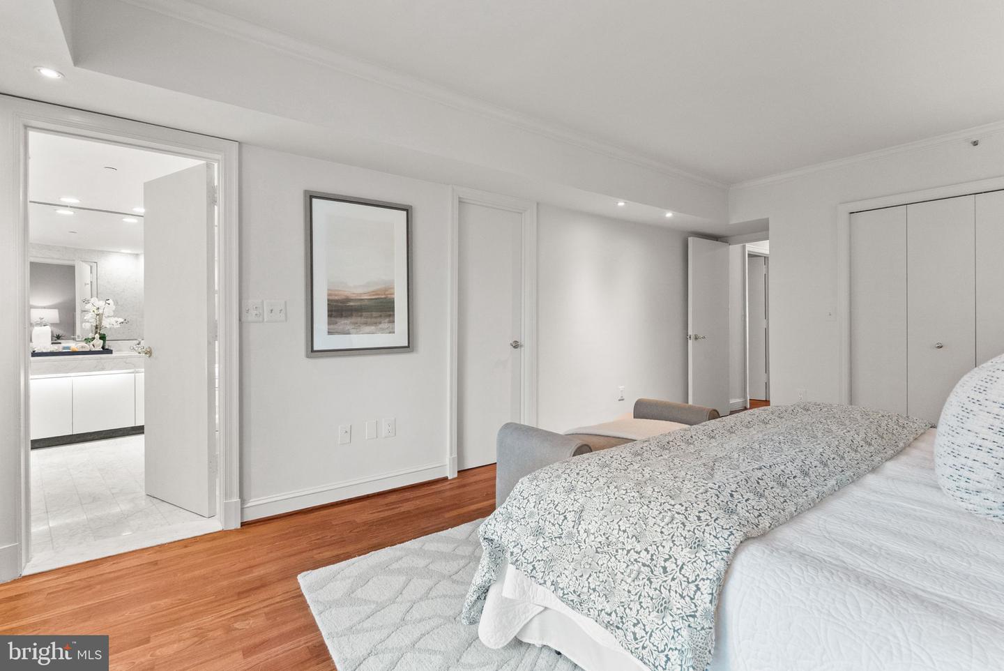 1300 CRYSTAL DR #1102S, ARLINGTON, Virginia 22202, 3 Bedrooms Bedrooms, ,2 BathroomsBathrooms,Residential,For sale,1300 CRYSTAL DR #1102S,VAAR2060830 MLS # VAAR2060830