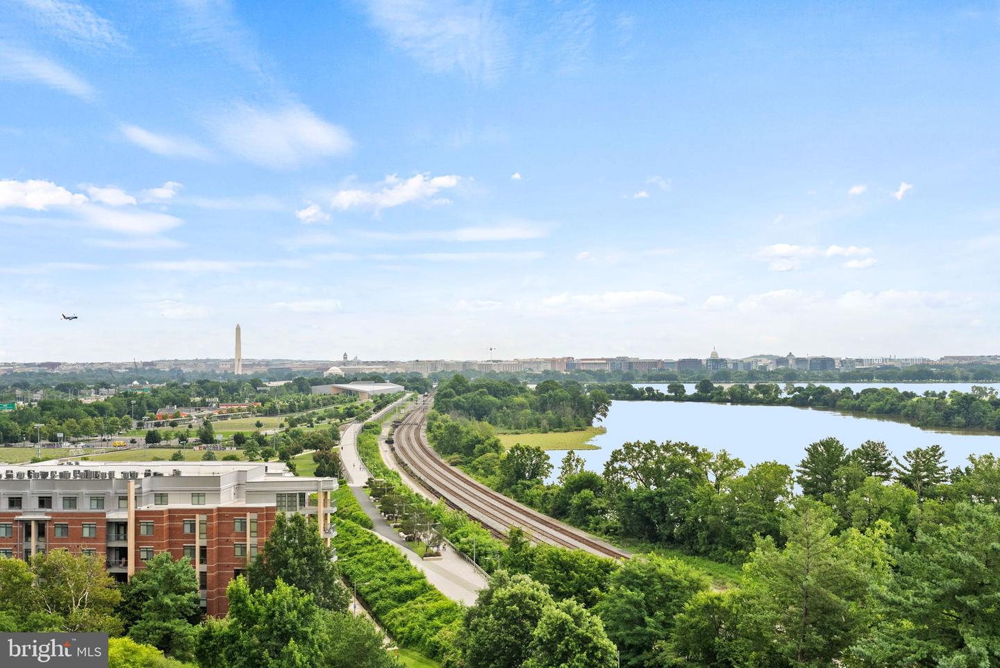 1300 CRYSTAL DR #1102S, ARLINGTON, Virginia 22202, 3 Bedrooms Bedrooms, ,2 BathroomsBathrooms,Residential,For sale,1300 CRYSTAL DR #1102S,VAAR2060830 MLS # VAAR2060830