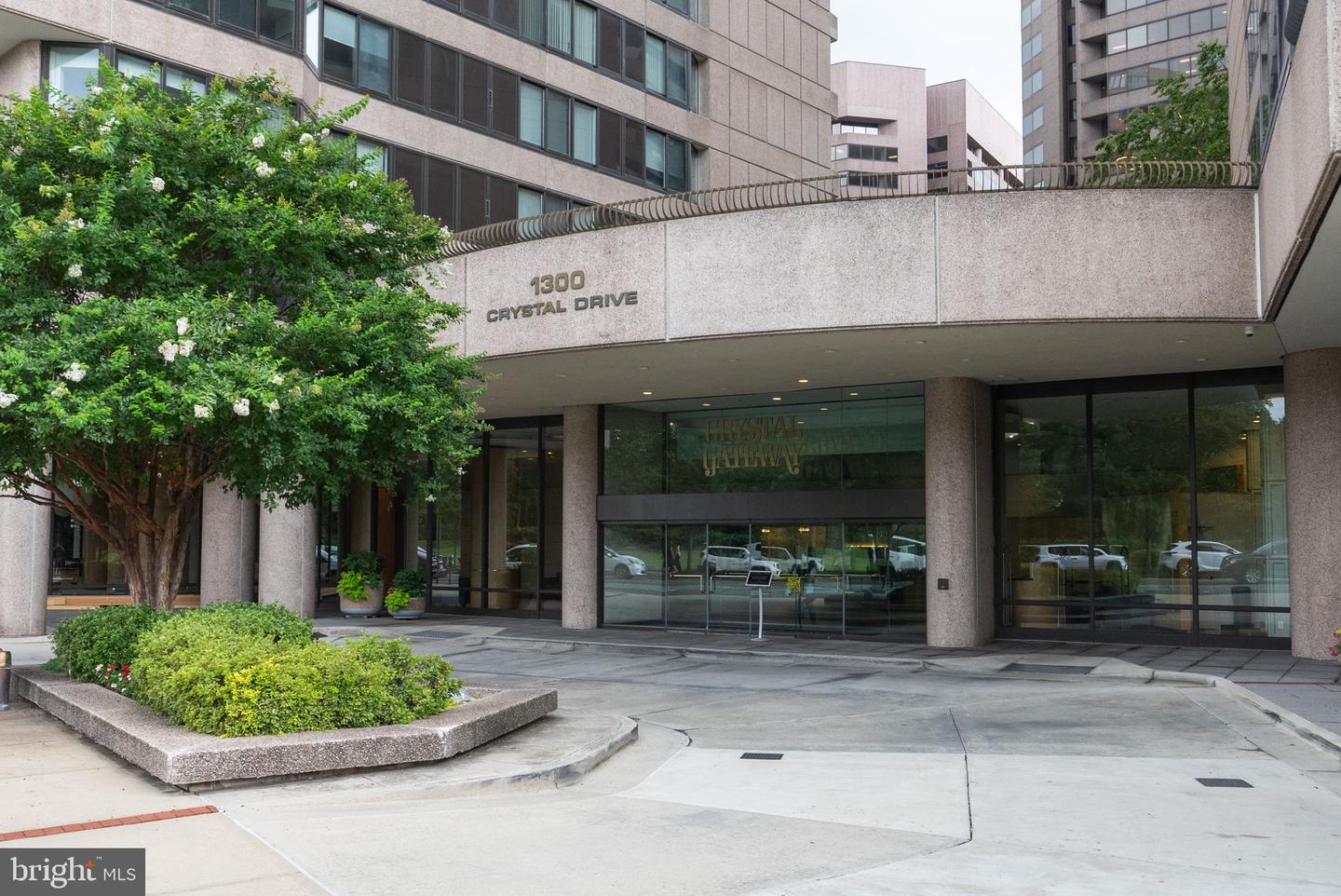 1300 CRYSTAL DR #1102S, ARLINGTON, Virginia 22202, 3 Bedrooms Bedrooms, ,2 BathroomsBathrooms,Residential,For sale,1300 CRYSTAL DR #1102S,VAAR2060830 MLS # VAAR2060830