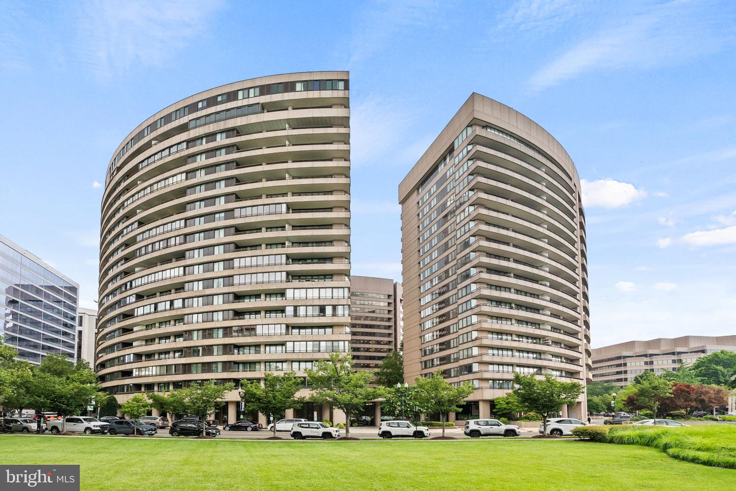 1300 CRYSTAL DR #1102S, ARLINGTON, Virginia 22202, 3 Bedrooms Bedrooms, ,2 BathroomsBathrooms,Residential,For sale,1300 CRYSTAL DR #1102S,VAAR2060830 MLS # VAAR2060830