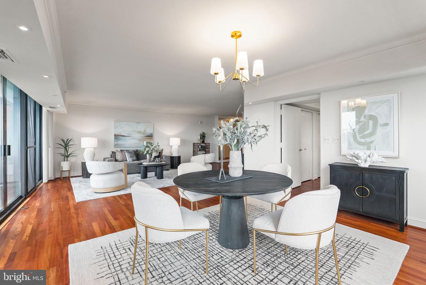 1300 CRYSTAL DR #1102S, ARLINGTON, Virginia 22202, 3 Bedrooms Bedrooms, ,2 BathroomsBathrooms,Residential,For sale,1300 CRYSTAL DR #1102S,VAAR2060830 MLS # VAAR2060830