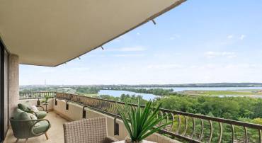 1300 CRYSTAL DR #1102S, ARLINGTON, Virginia 22202, 3 Bedrooms Bedrooms, ,2 BathroomsBathrooms,Residential,For sale,1300 CRYSTAL DR #1102S,VAAR2060830 MLS # VAAR2060830