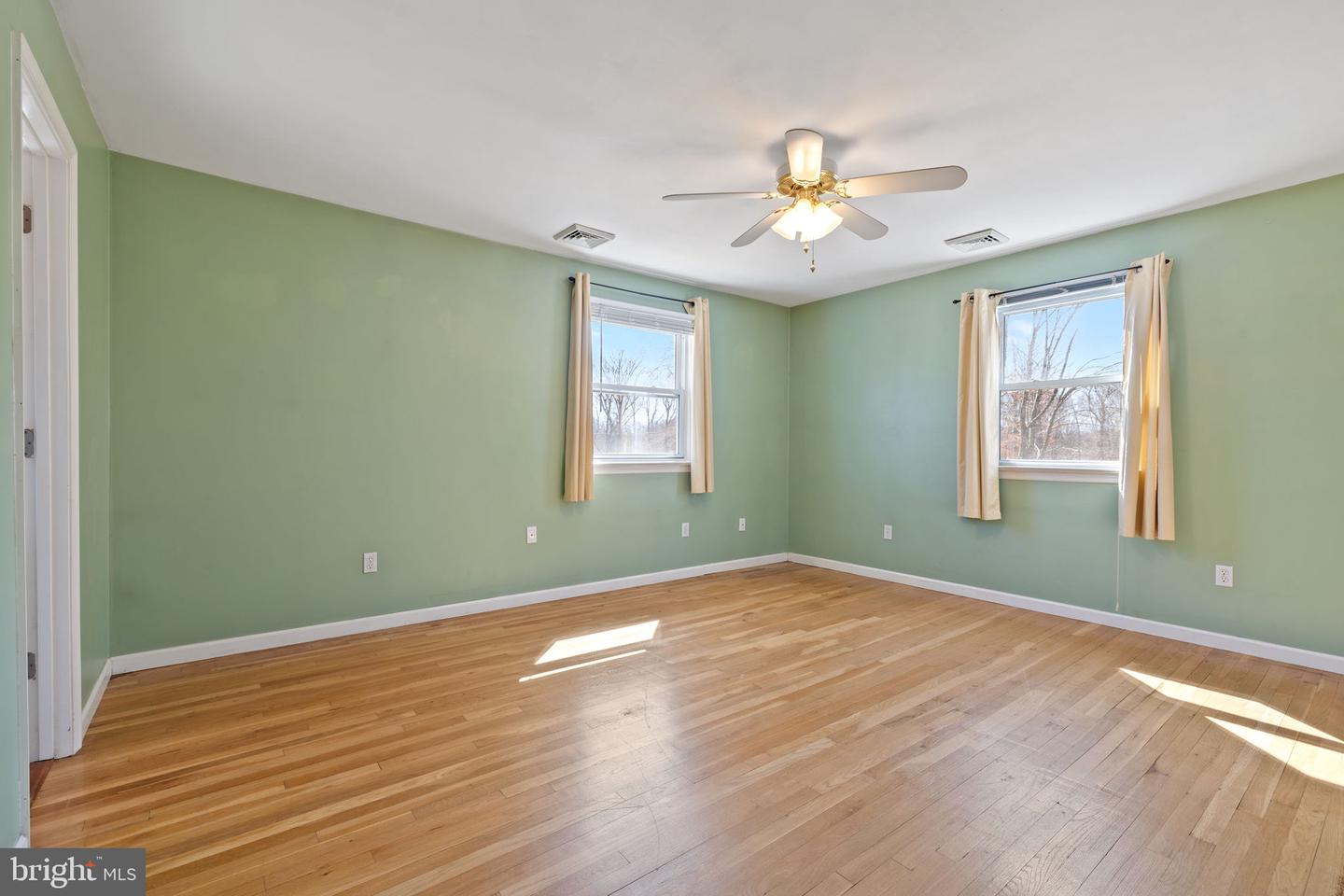 24 RUBY DR, STAFFORD, Virginia 22556, 4 Bedrooms Bedrooms, ,2 BathroomsBathrooms,Residential,For sale,24 RUBY DR,VAST2040864 MLS # VAST2040864