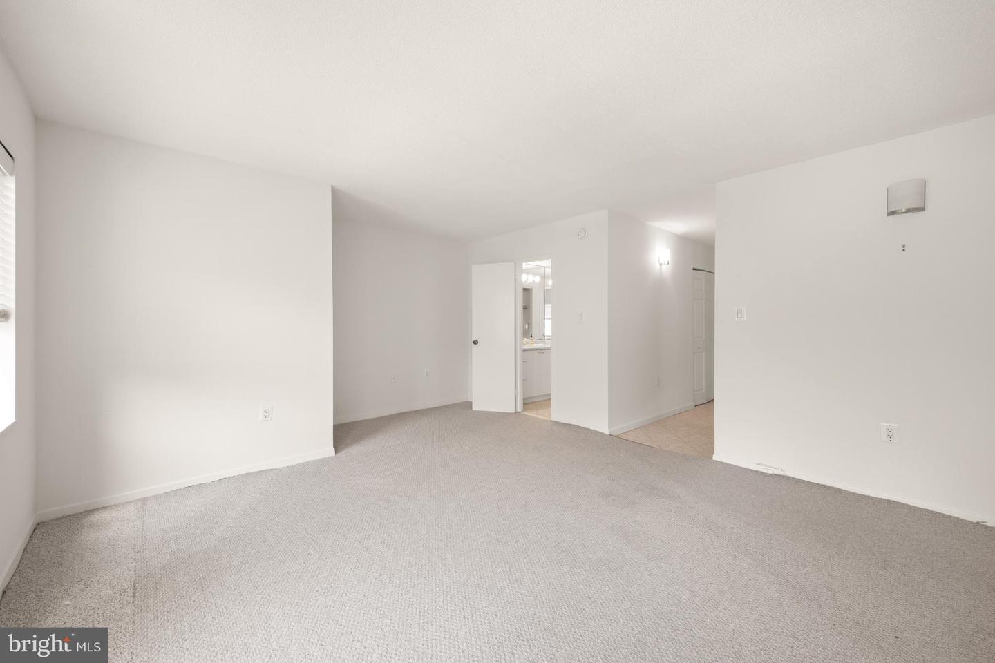1718 P ST NW #601, WASHINGTON, District Of Columbia 20036, ,1 BathroomBathrooms,Residential,For sale,1718 P ST NW #601,DCDC2210490 MLS # DCDC2210490