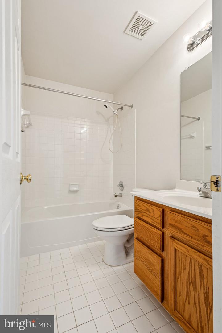 44217 NAVAJO DR, ASHBURN, Virginia 20147, 5 Bedrooms Bedrooms, ,3 BathroomsBathrooms,Residential,For sale,44217 NAVAJO DR,VALO2102252 MLS # VALO2102252