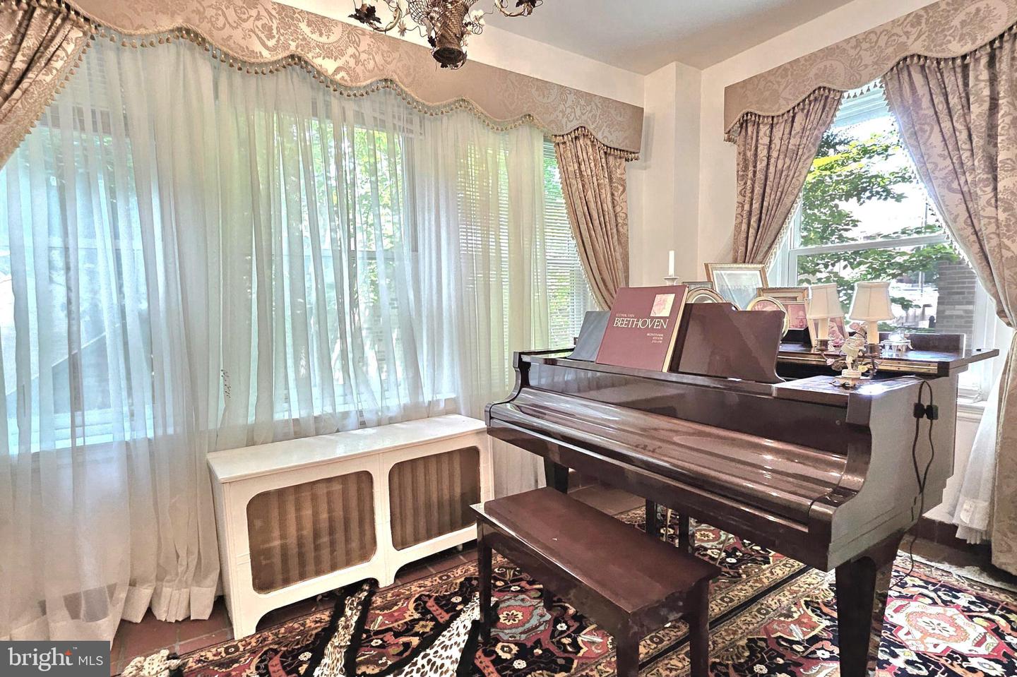 2101 CONNECTICUT AVE NW #6, WASHINGTON, District Of Columbia 20008, 4 Bedrooms Bedrooms, ,3 BathroomsBathrooms,Residential,For sale,2101 CONNECTICUT AVE NW #6,DCDC2210494 MLS # DCDC2210494