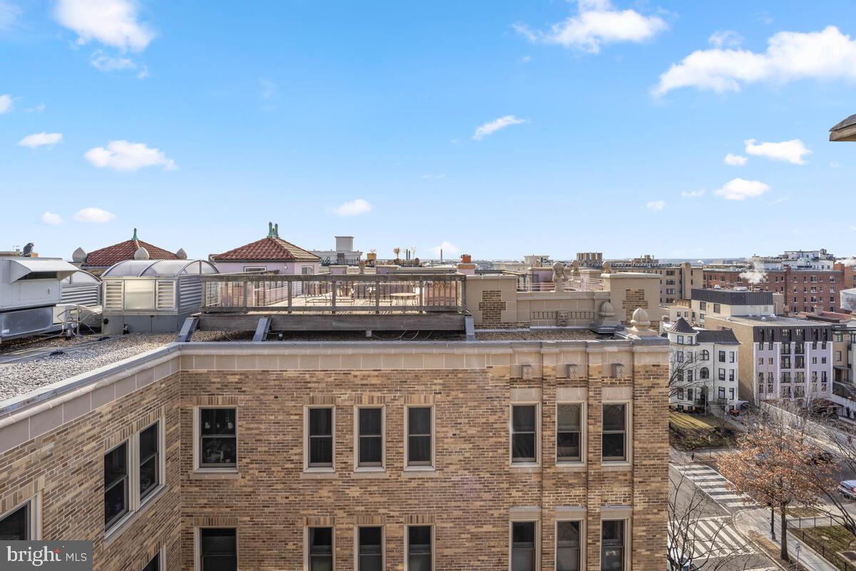2101 CONNECTICUT AVE NW #6, WASHINGTON, District Of Columbia 20008, 4 Bedrooms Bedrooms, ,3 BathroomsBathrooms,Residential,For sale,2101 CONNECTICUT AVE NW #6,DCDC2210494 MLS # DCDC2210494