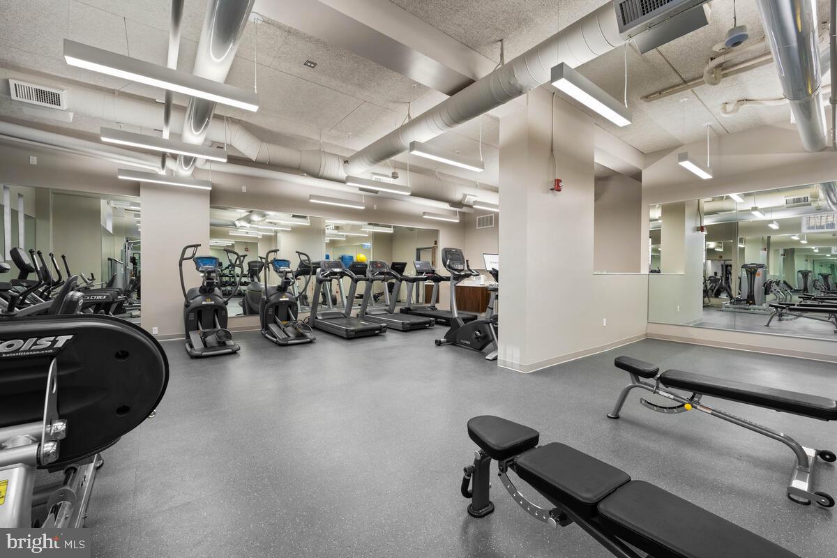 2101 CONNECTICUT AVE NW #6, WASHINGTON, District Of Columbia 20008, 4 Bedrooms Bedrooms, ,3 BathroomsBathrooms,Residential,For sale,2101 CONNECTICUT AVE NW #6,DCDC2210494 MLS # DCDC2210494