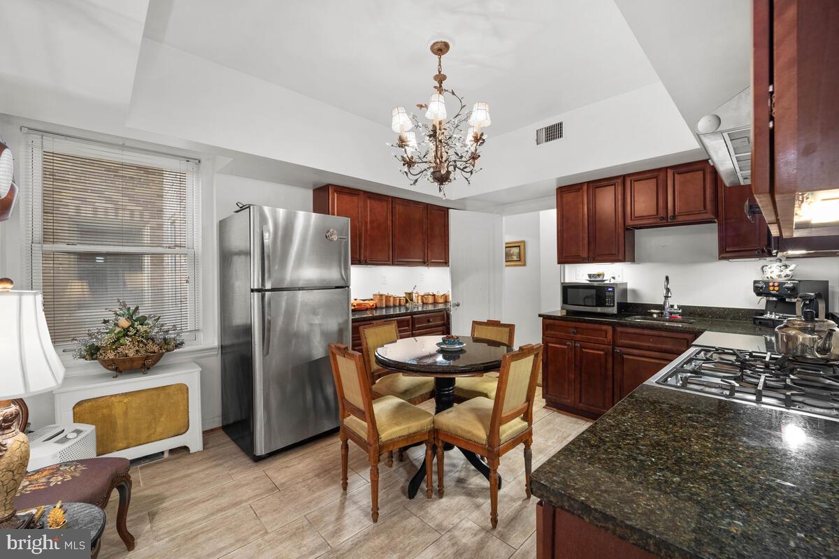2101 CONNECTICUT AVE NW #6, WASHINGTON, District Of Columbia 20008, 4 Bedrooms Bedrooms, ,3 BathroomsBathrooms,Residential,For sale,2101 CONNECTICUT AVE NW #6,DCDC2210494 MLS # DCDC2210494