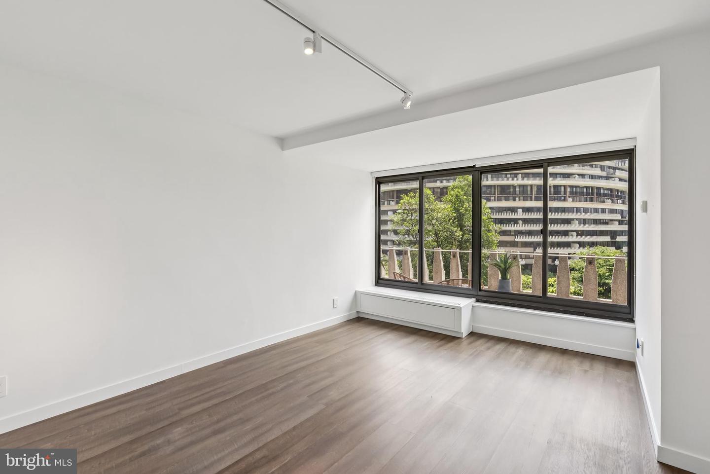 2510 VIRGINIA AVE NW #404-N, WASHINGTON, District Of Columbia 20037, 4 Bedrooms Bedrooms, ,3 BathroomsBathrooms,Residential,For sale,2510 VIRGINIA AVE NW #404-N,DCDC2210498 MLS # DCDC2210498