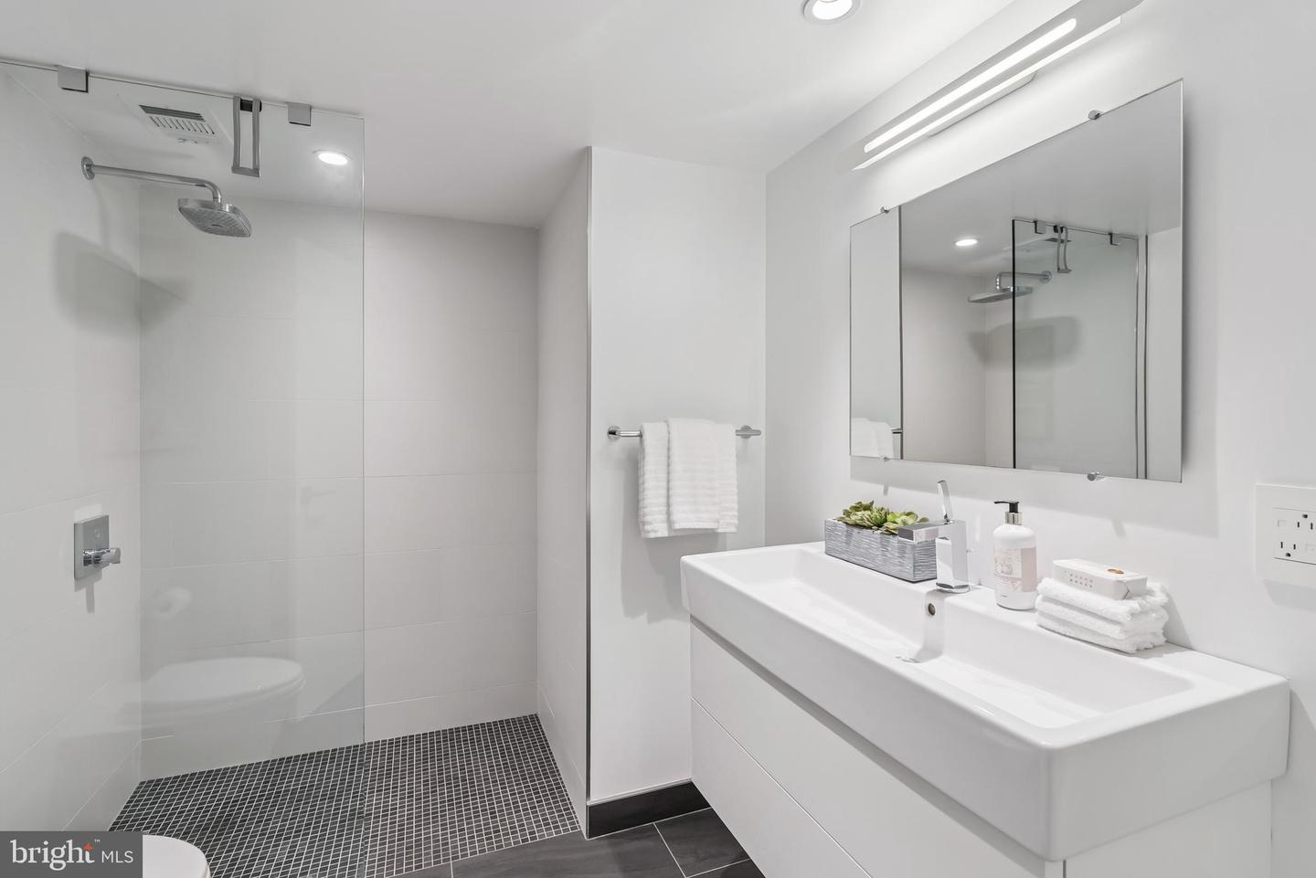 2510 VIRGINIA AVE NW #404-N, WASHINGTON, District Of Columbia 20037, 4 Bedrooms Bedrooms, ,3 BathroomsBathrooms,Residential,For sale,2510 VIRGINIA AVE NW #404-N,DCDC2210498 MLS # DCDC2210498
