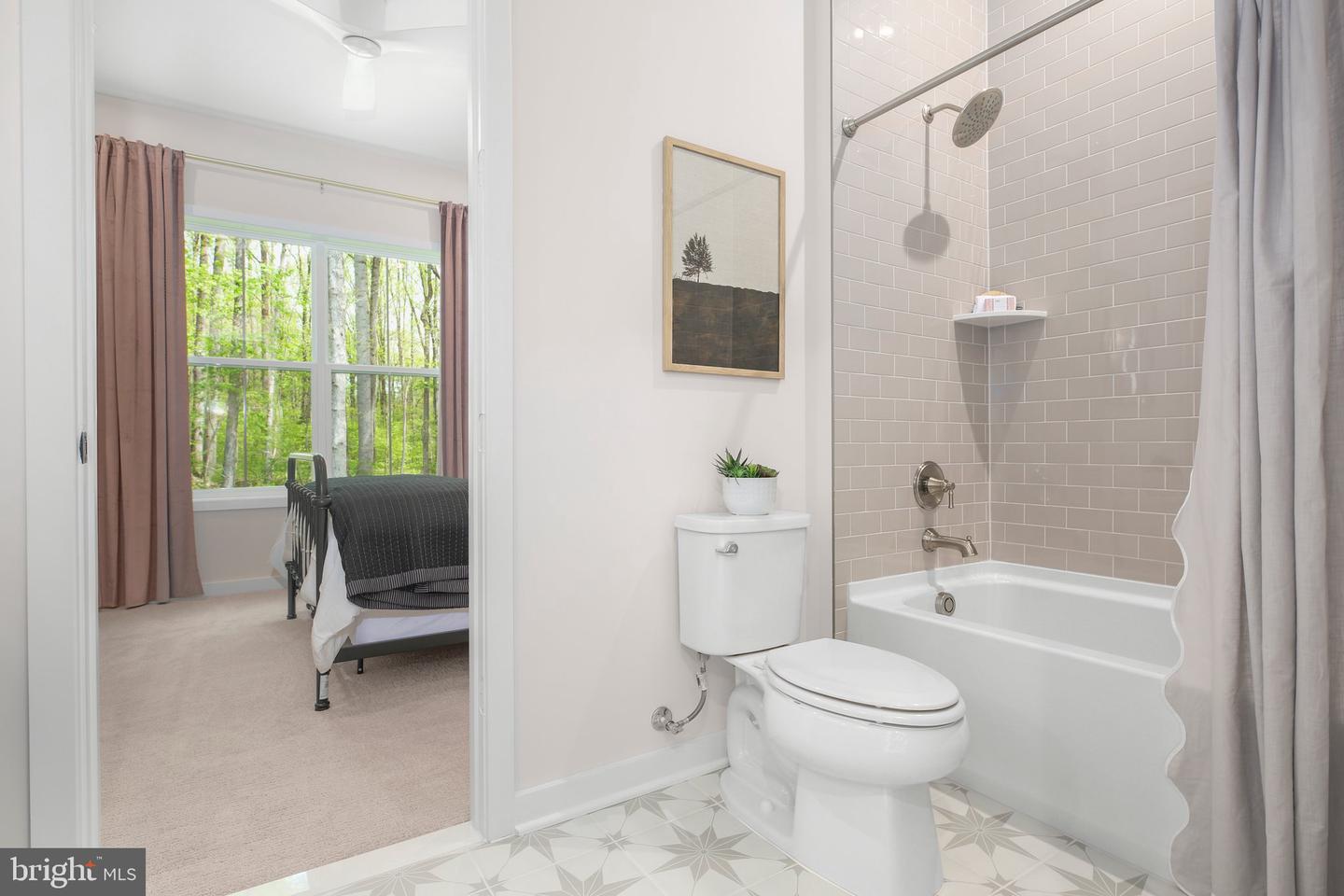14645 FITZWATER DR, NOKESVILLE, Virginia 20181, 4 Bedrooms Bedrooms, ,4 BathroomsBathrooms,Residential,For sale,14645 FITZWATER DR,VAPW2099298 MLS # VAPW2099298