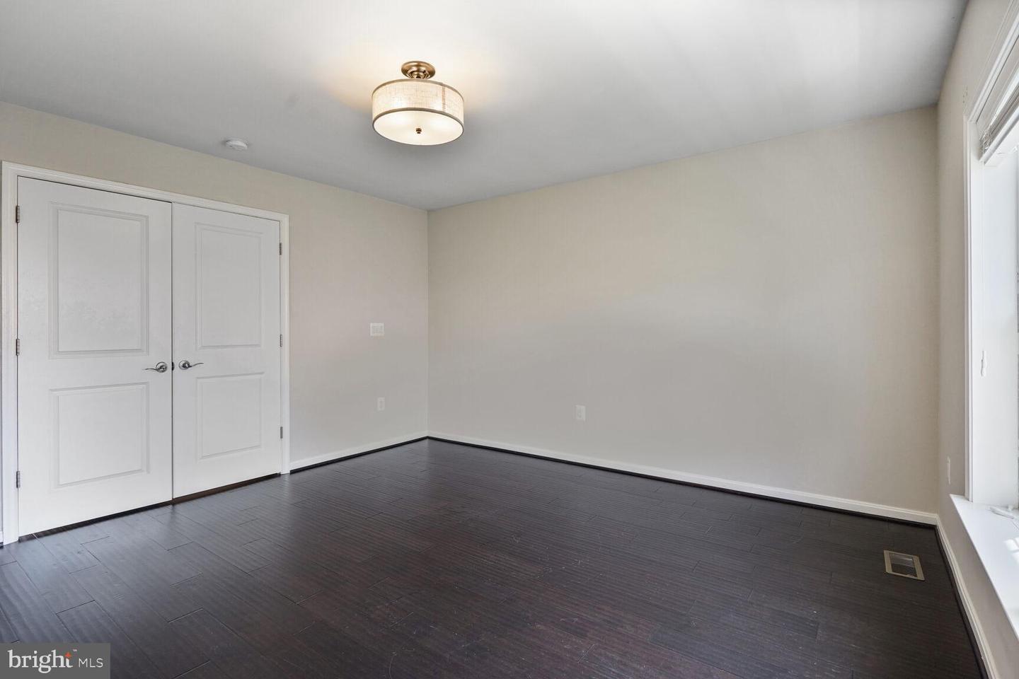 10603 LEGACY LN, FAIRFAX, Virginia 22030, 3 Bedrooms Bedrooms, ,3 BathroomsBathrooms,Residential,For sale,10603 LEGACY LN,VAFC2006634 MLS # VAFC2006634