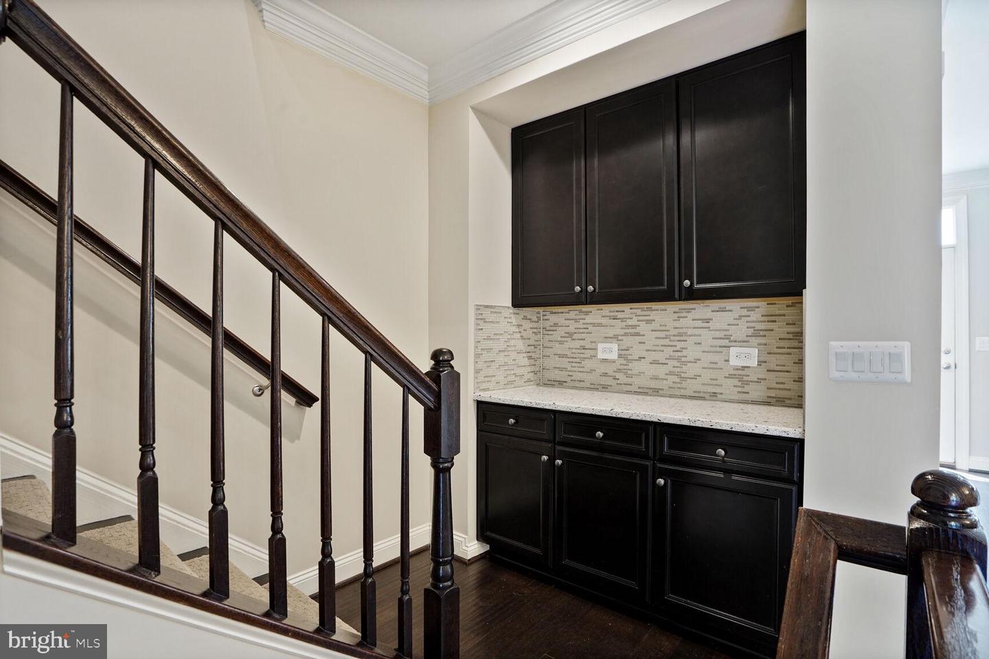 10603 LEGACY LN, FAIRFAX, Virginia 22030, 3 Bedrooms Bedrooms, ,3 BathroomsBathrooms,Residential,For sale,10603 LEGACY LN,VAFC2006634 MLS # VAFC2006634