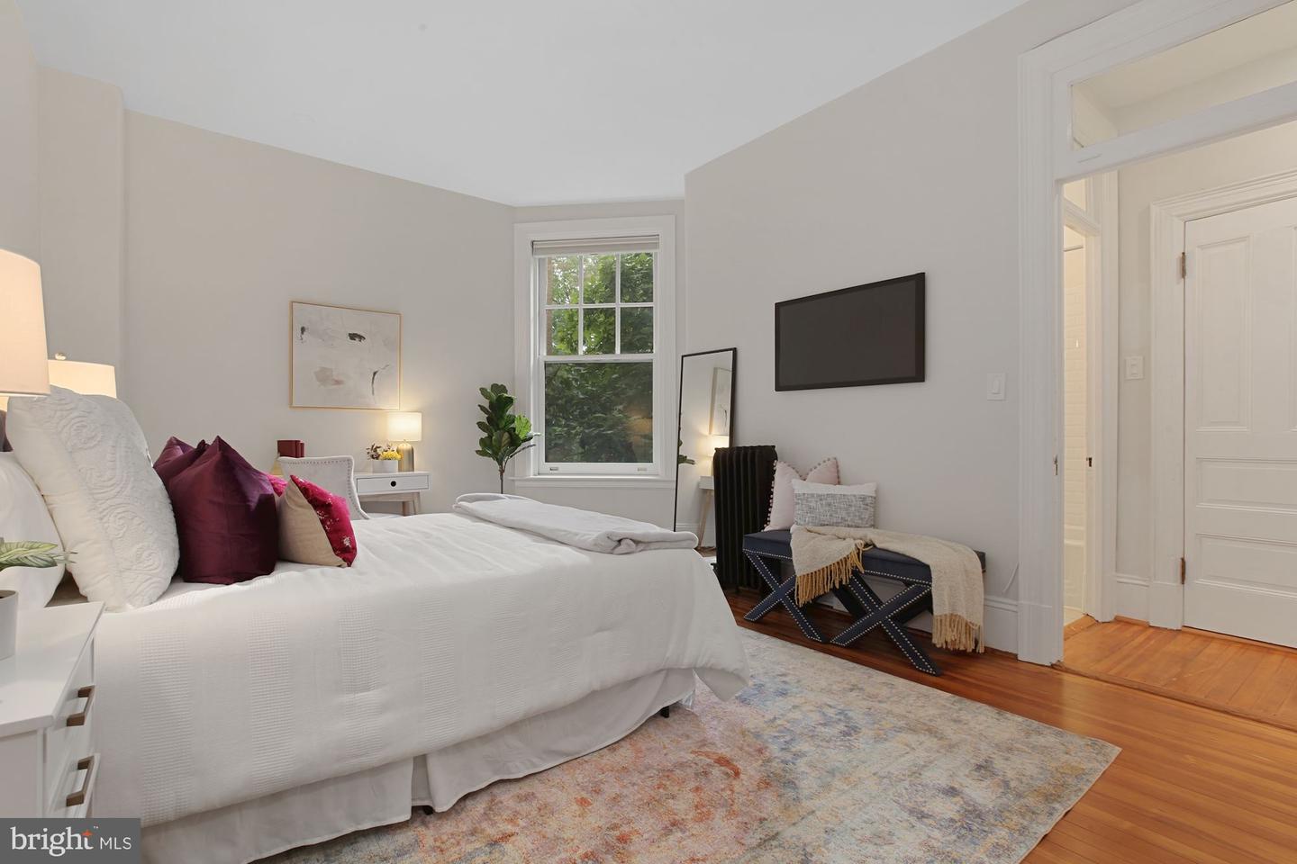 2853 ONTARIO RD NW #210, WASHINGTON, District Of Columbia 20009, 1 Bedroom Bedrooms, ,1 BathroomBathrooms,Residential,For sale,2853 ONTARIO RD NW #210,DCDC2210516 MLS # DCDC2210516