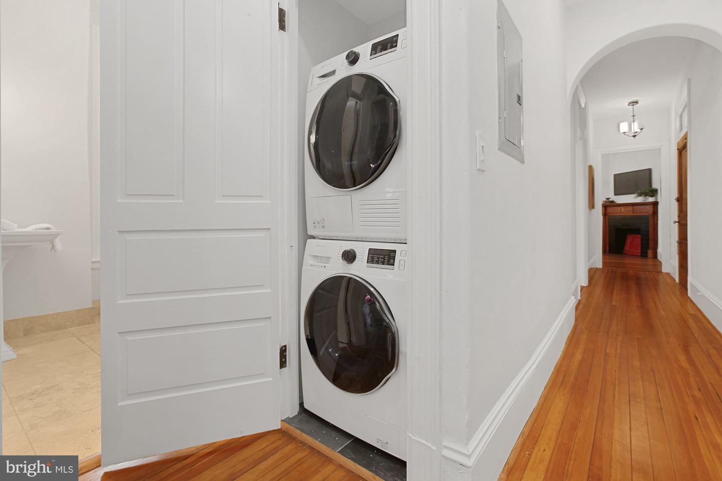 2853 ONTARIO RD NW #210, WASHINGTON, District Of Columbia 20009, 1 Bedroom Bedrooms, ,1 BathroomBathrooms,Residential,For sale,2853 ONTARIO RD NW #210,DCDC2210516 MLS # DCDC2210516