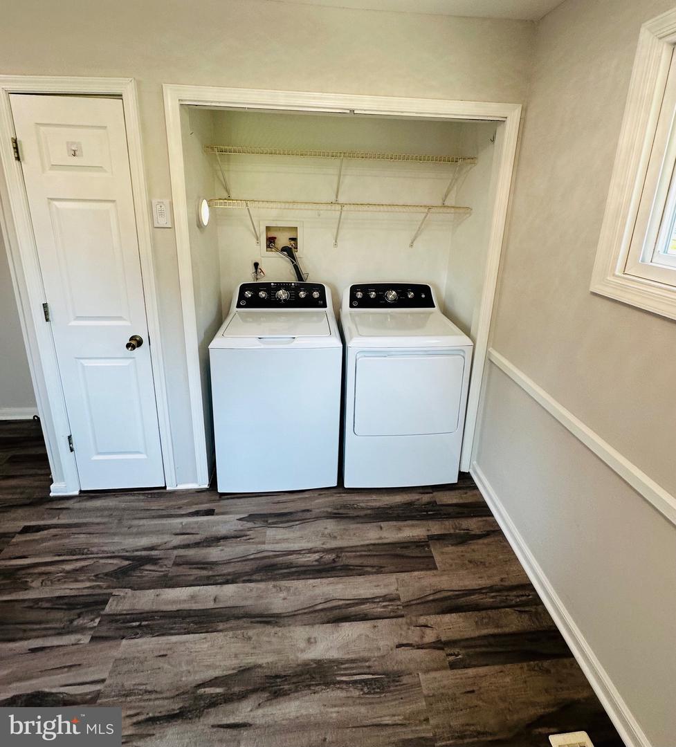 9717 PARAGON DR, HENRICO, Virginia 23228, 3 Bedrooms Bedrooms, ,1 BathroomBathrooms,Residential,For sale,9717 PARAGON DR,VAHN2000988 MLS # VAHN2000988