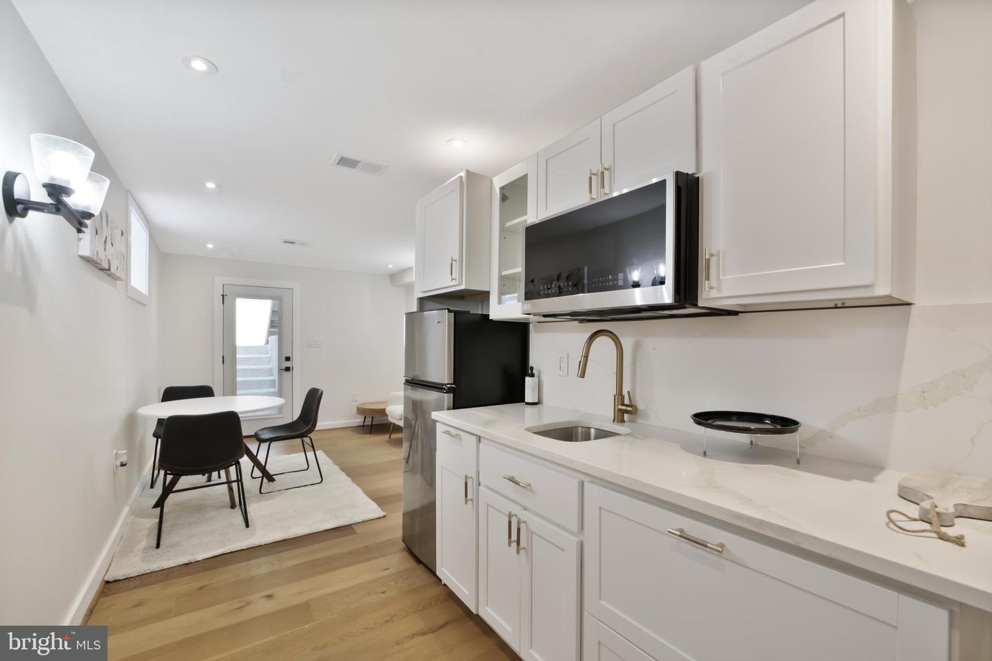 2806 FRANKLIN ST NE, WASHINGTON, District Of Columbia 20018, 6 Bedrooms Bedrooms, ,5 BathroomsBathrooms,Residential,For sale,2806 FRANKLIN ST NE,DCDC2210470 MLS # DCDC2210470
