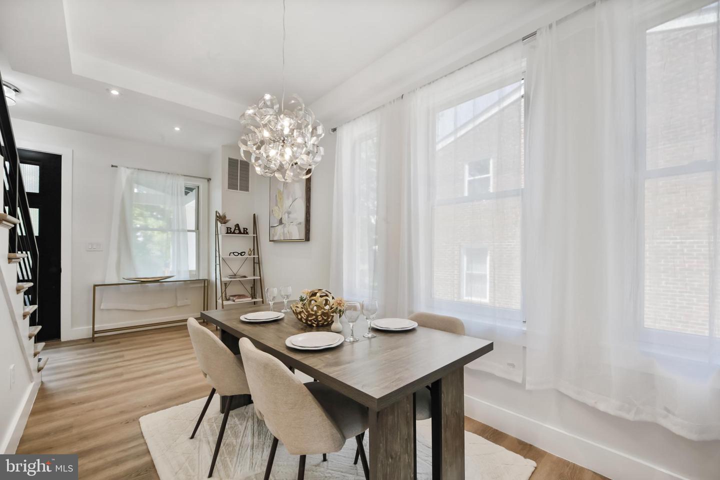 2806 FRANKLIN ST NE, WASHINGTON, District Of Columbia 20018, 6 Bedrooms Bedrooms, ,5 BathroomsBathrooms,Residential,For sale,2806 FRANKLIN ST NE,DCDC2210470 MLS # DCDC2210470