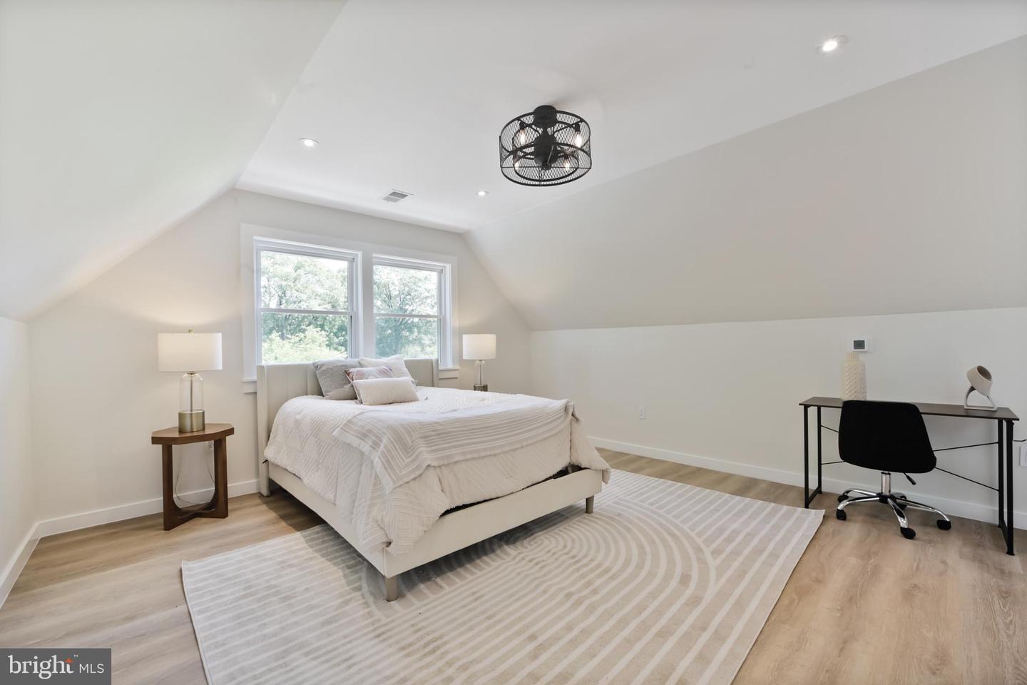 2806 FRANKLIN ST NE, WASHINGTON, District Of Columbia 20018, 6 Bedrooms Bedrooms, ,5 BathroomsBathrooms,Residential,For sale,2806 FRANKLIN ST NE,DCDC2210470 MLS # DCDC2210470