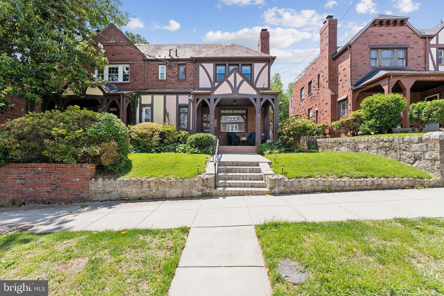 614 ONEIDA PL NW, WASHINGTON, District Of Columbia 20011, 3 Bedrooms Bedrooms, ,2 BathroomsBathrooms,Residential,For sale,614 ONEIDA PL NW,DCDC2210472 MLS # DCDC2210472