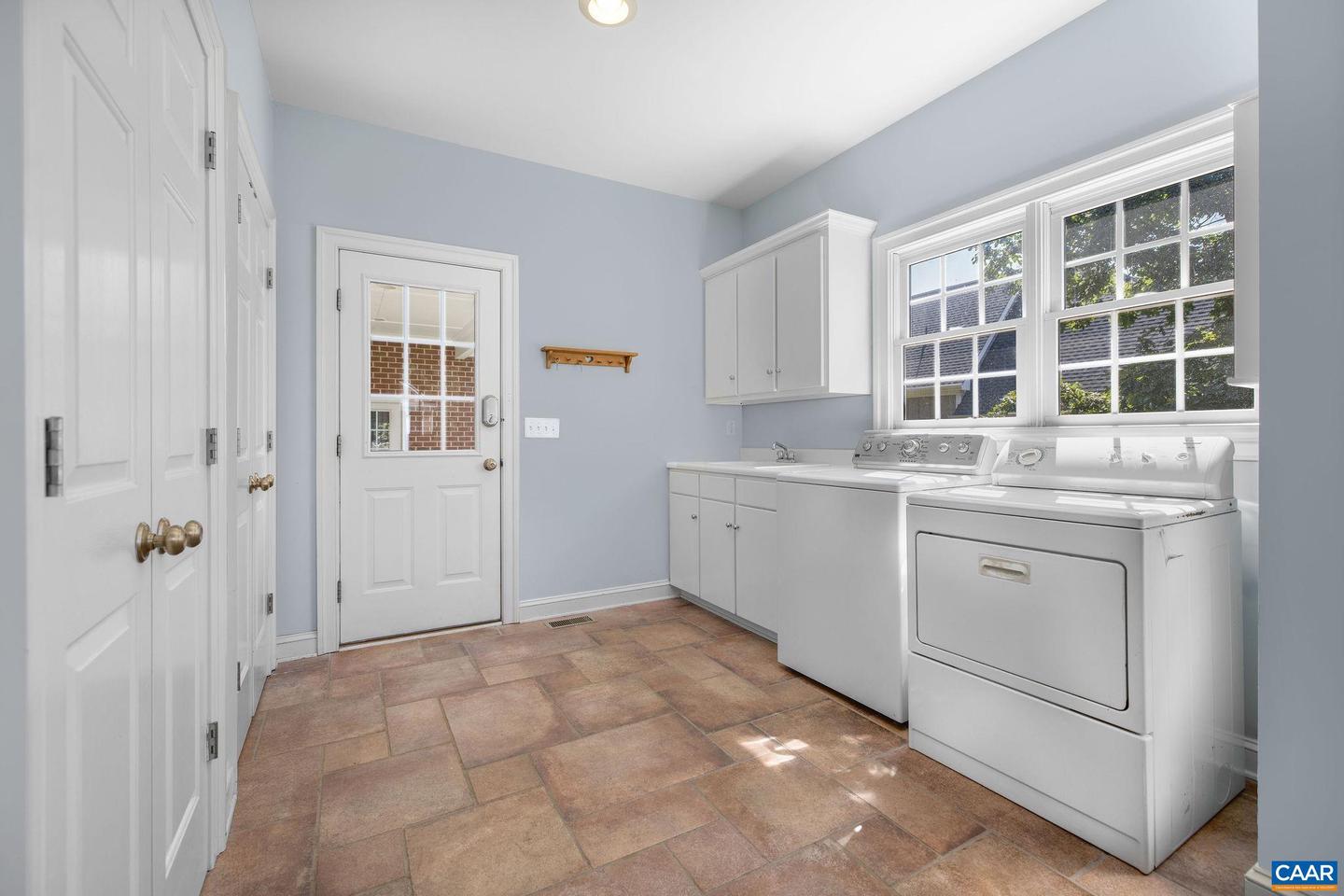 2420 PENDOWER LN, KESWICK, Virginia 22947, 5 Bedrooms Bedrooms, ,4 BathroomsBathrooms,Residential,For sale,2420 PENDOWER LN,666795 MLS # 666795