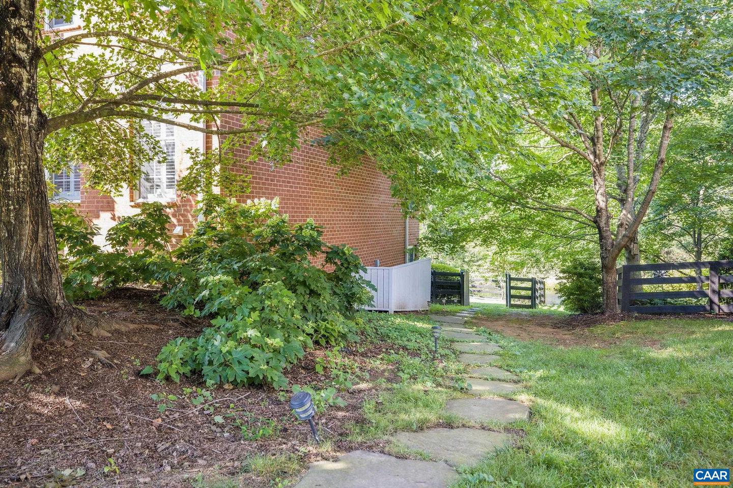 2420 PENDOWER LN, KESWICK, Virginia 22947, 5 Bedrooms Bedrooms, ,4 BathroomsBathrooms,Residential,For sale,2420 PENDOWER LN,666795 MLS # 666795