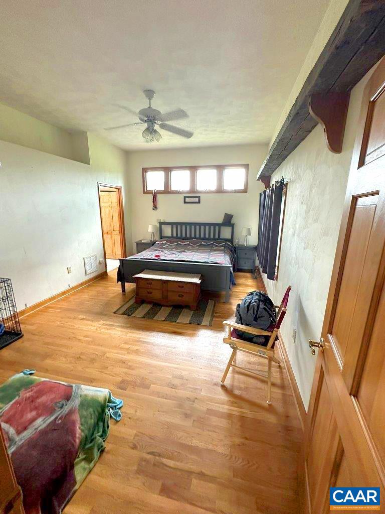 4842 CRAIG VALLEY DR, NEW CASTLE, Virginia 24127, 2 Bedrooms Bedrooms, ,2 BathroomsBathrooms,Residential,For sale,4842 CRAIG VALLEY DR,666774 MLS # 666774