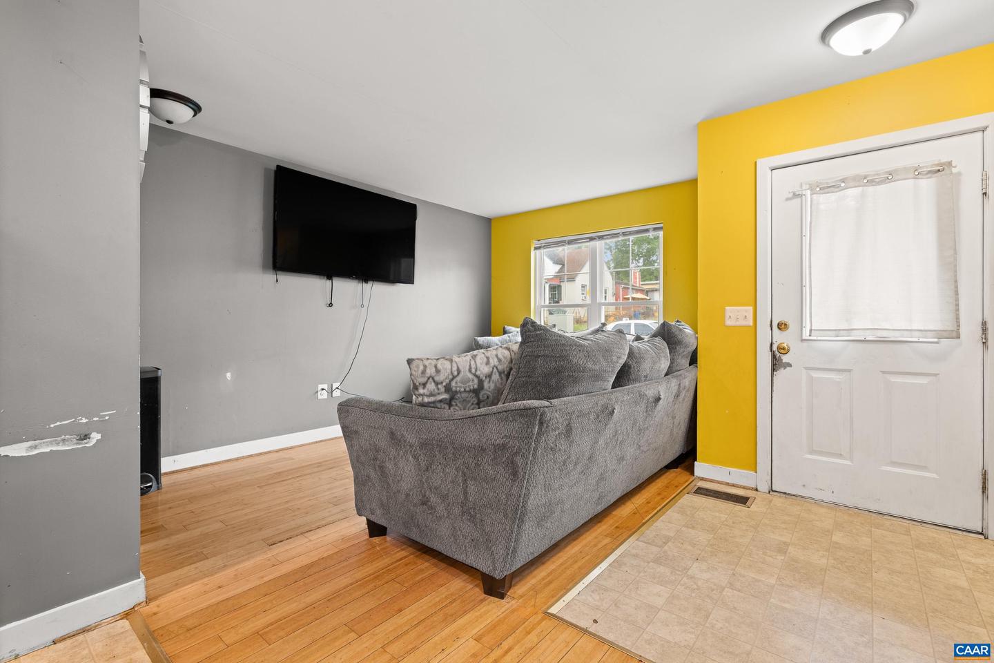 824 NASSAU ST, CHARLOTTESVILLE, Virginia 22902, 4 Bedrooms Bedrooms, ,2 BathroomsBathrooms,Residential,For sale,824 NASSAU ST,666775 MLS # 666775