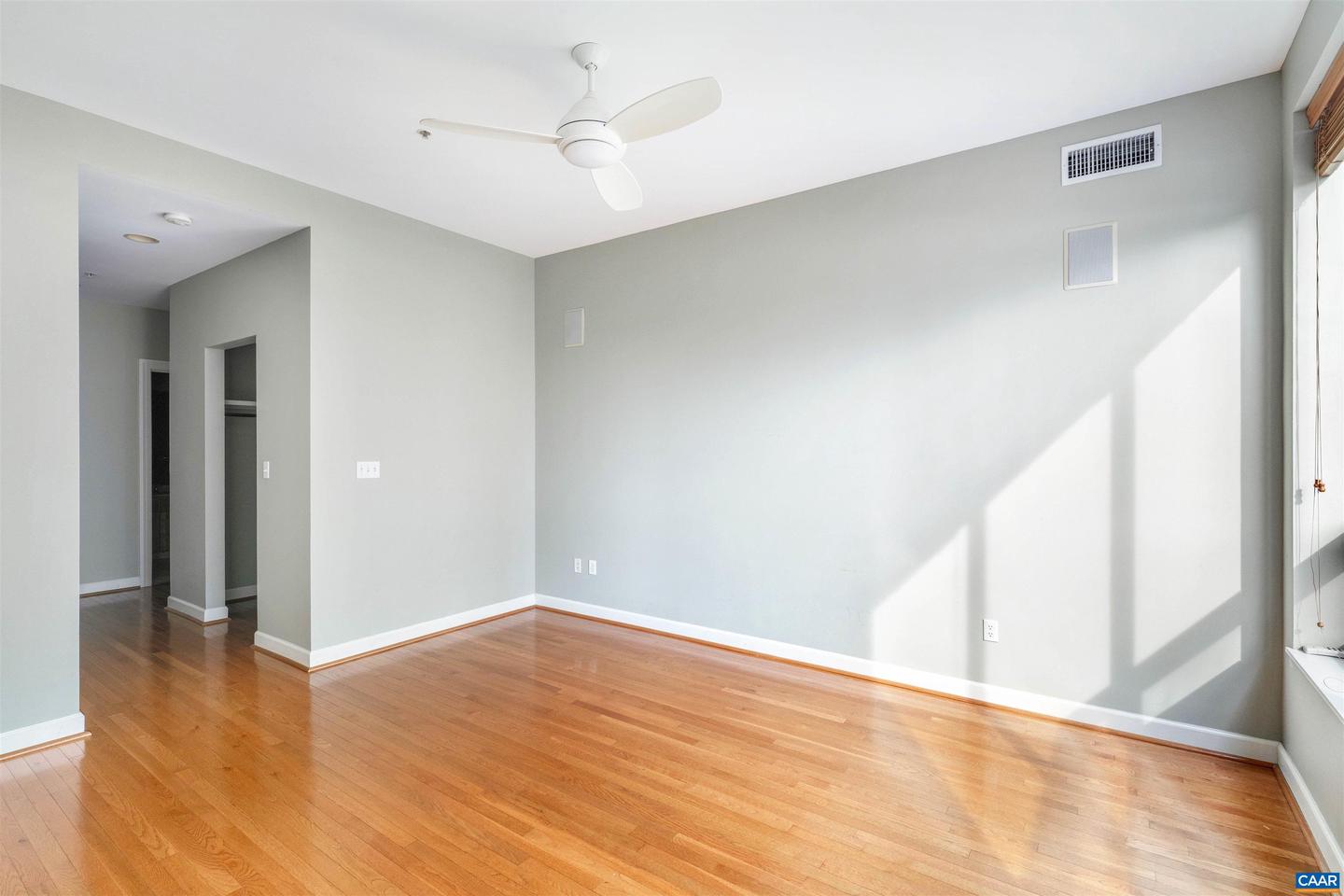 112 SE 5TH ST #3D, CHARLOTTESVILLE, Virginia 22902, 2 Bedrooms Bedrooms, ,2 BathroomsBathrooms,Residential,For sale,112 SE 5TH ST #3D,666796 MLS # 666796