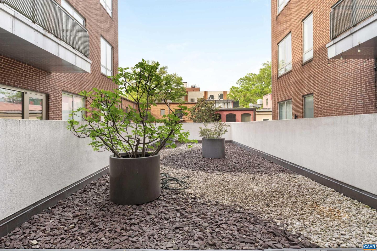 112 SE 5TH ST #3D, CHARLOTTESVILLE, Virginia 22902, 2 Bedrooms Bedrooms, ,2 BathroomsBathrooms,Residential,For sale,112 SE 5TH ST #3D,666796 MLS # 666796