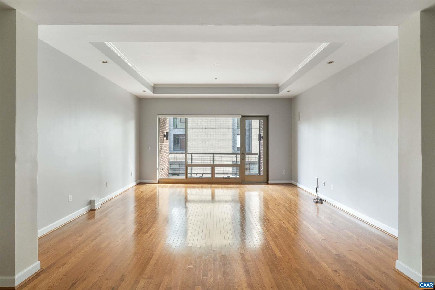 112 SE 5TH ST #3D, CHARLOTTESVILLE, Virginia 22902, 2 Bedrooms Bedrooms, ,2 BathroomsBathrooms,Residential,For sale,112 SE 5TH ST #3D,666796 MLS # 666796