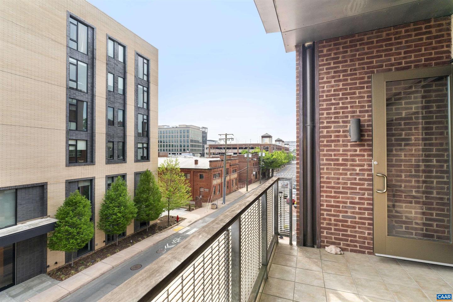 112 SE 5TH ST #3D, CHARLOTTESVILLE, Virginia 22902, 2 Bedrooms Bedrooms, ,2 BathroomsBathrooms,Residential,For sale,112 SE 5TH ST #3D,666796 MLS # 666796