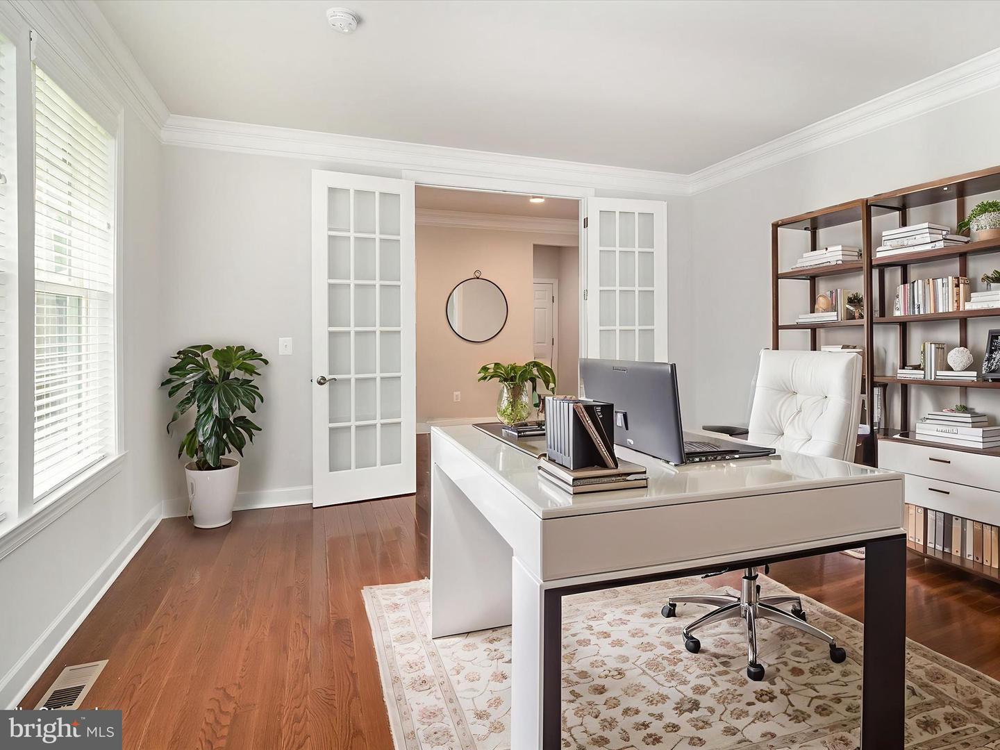 5325 FRANCONIA RD, ALEXANDRIA, Virginia 22310, 6 Bedrooms Bedrooms, ,5 BathroomsBathrooms,Residential,For sale,5325 FRANCONIA RD,VAFX2255630 MLS # VAFX2255630