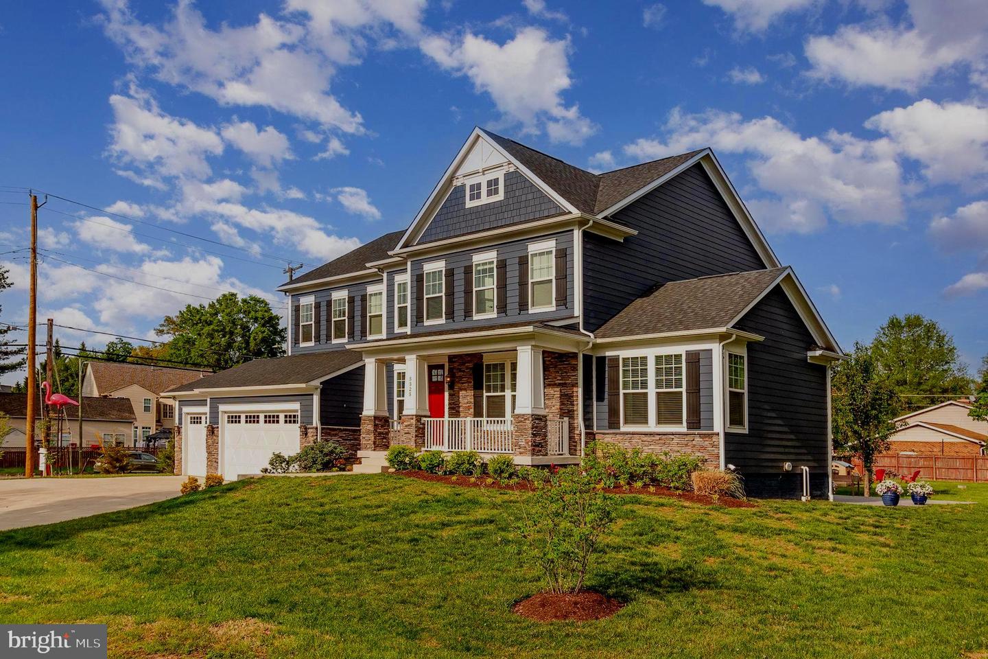 5325 FRANCONIA RD, ALEXANDRIA, Virginia 22310, 6 Bedrooms Bedrooms, ,5 BathroomsBathrooms,Residential,For sale,5325 FRANCONIA RD,VAFX2255630 MLS # VAFX2255630
