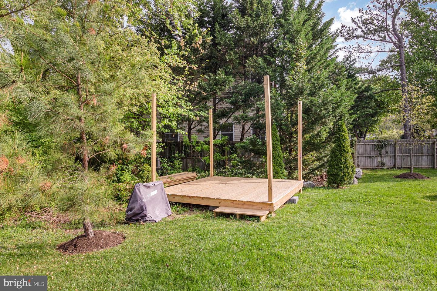 5325 FRANCONIA RD, ALEXANDRIA, Virginia 22310, 6 Bedrooms Bedrooms, ,5 BathroomsBathrooms,Residential,For sale,5325 FRANCONIA RD,VAFX2255630 MLS # VAFX2255630