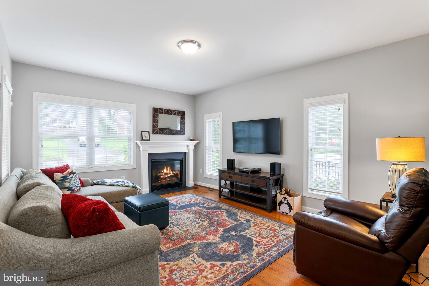 6436 HOLYOKE DR, ANNANDALE, Virginia 22003, 4 Bedrooms Bedrooms, ,3 BathroomsBathrooms,Residential,For sale,6436 HOLYOKE DR,VAFX2255696 MLS # VAFX2255696