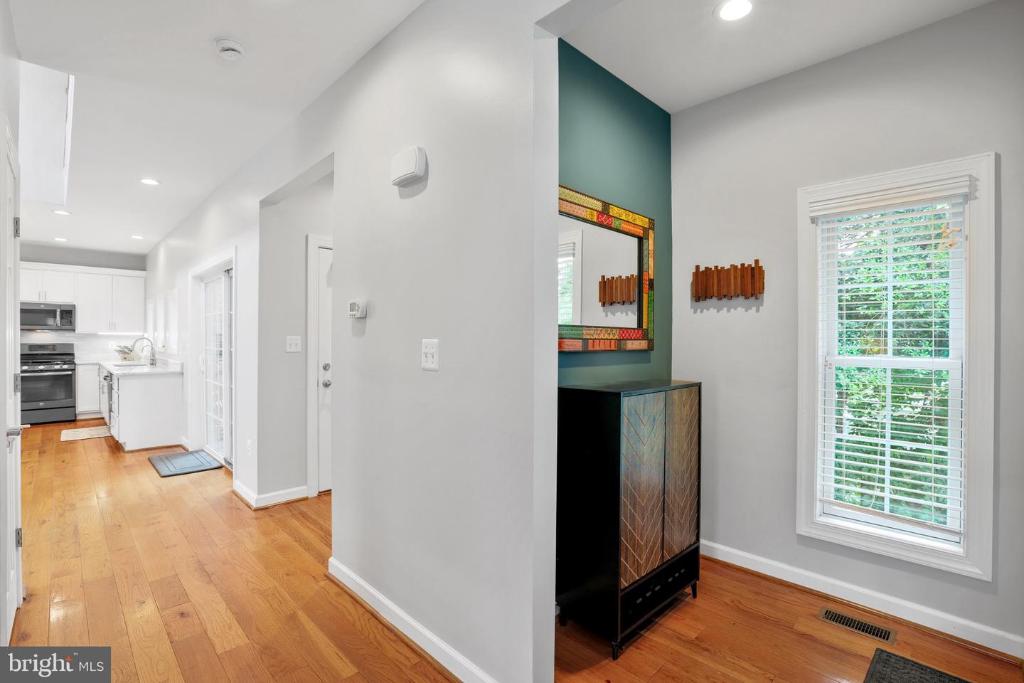 6436 HOLYOKE DR, ANNANDALE, Virginia 22003, 4 Bedrooms Bedrooms, ,3 BathroomsBathrooms,Residential,For sale,6436 HOLYOKE DR,VAFX2255696 MLS # VAFX2255696