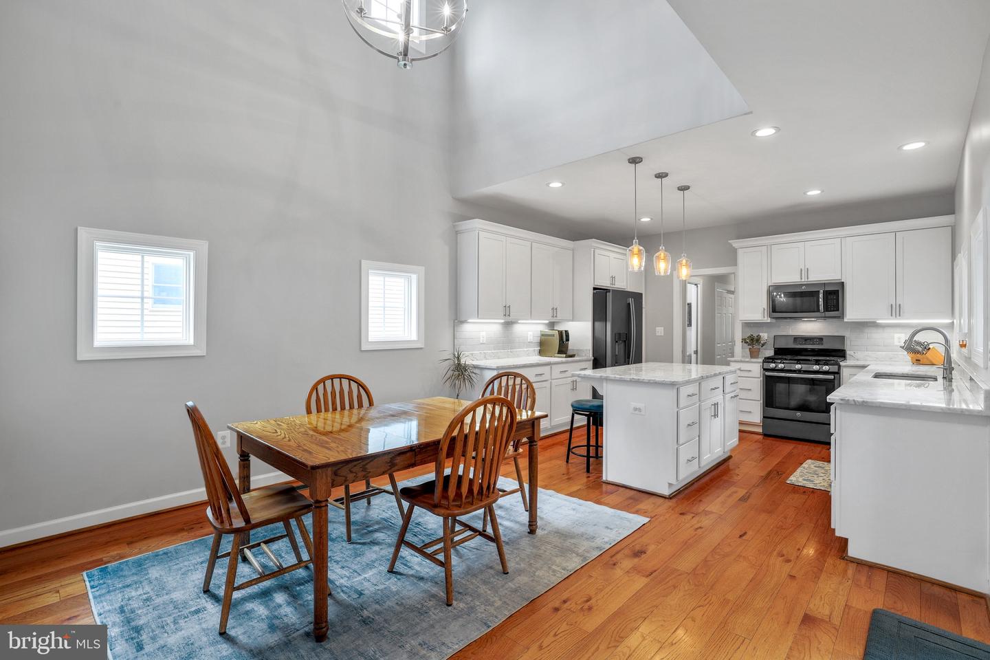 6436 HOLYOKE DR, ANNANDALE, Virginia 22003, 4 Bedrooms Bedrooms, ,3 BathroomsBathrooms,Residential,For sale,6436 HOLYOKE DR,VAFX2255696 MLS # VAFX2255696