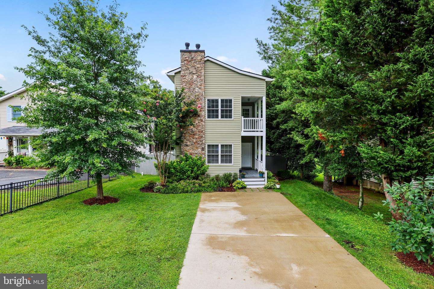 6436 HOLYOKE DR, ANNANDALE, Virginia 22003, 4 Bedrooms Bedrooms, ,3 BathroomsBathrooms,Residential,For sale,6436 HOLYOKE DR,VAFX2255696 MLS # VAFX2255696