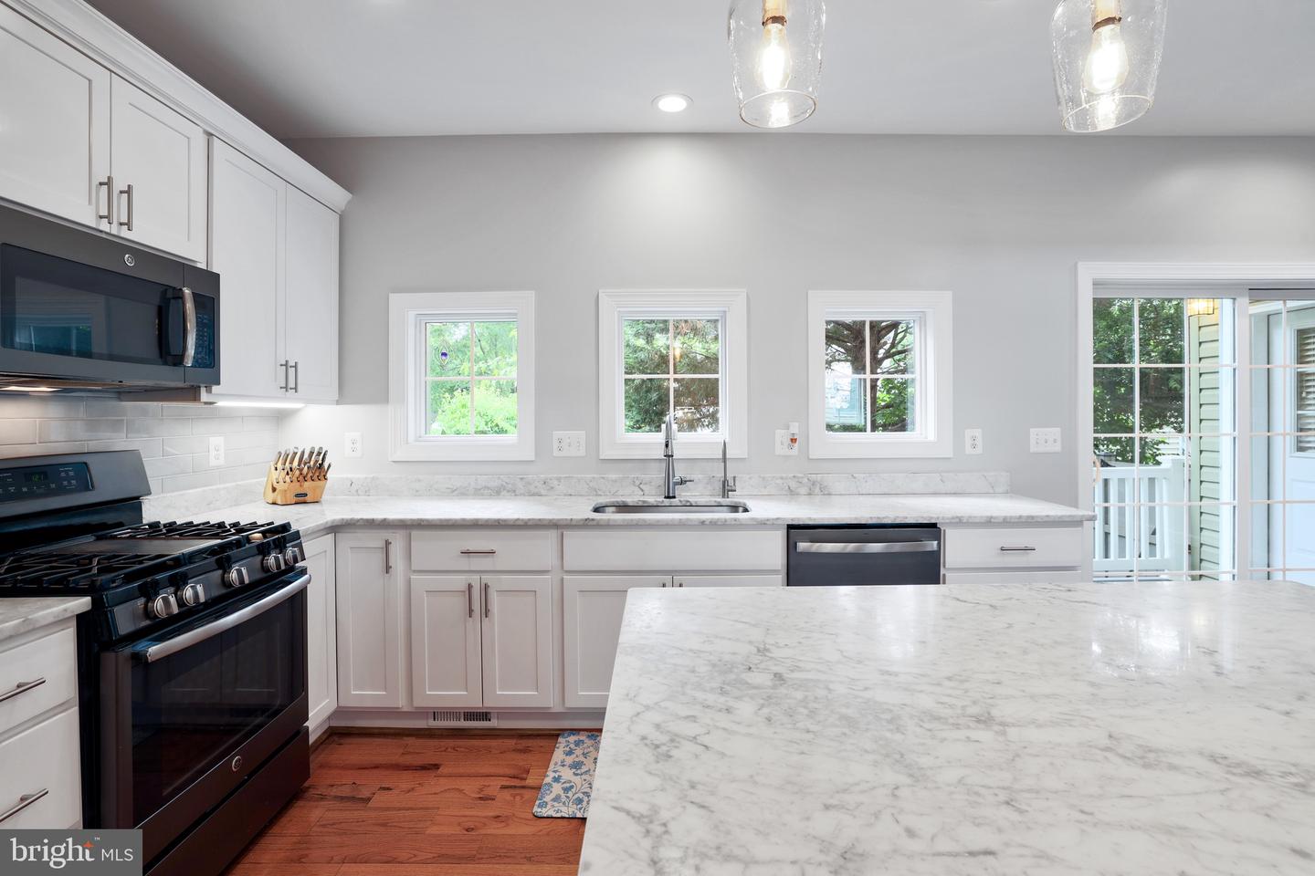 6436 HOLYOKE DR, ANNANDALE, Virginia 22003, 4 Bedrooms Bedrooms, ,3 BathroomsBathrooms,Residential,For sale,6436 HOLYOKE DR,VAFX2255696 MLS # VAFX2255696